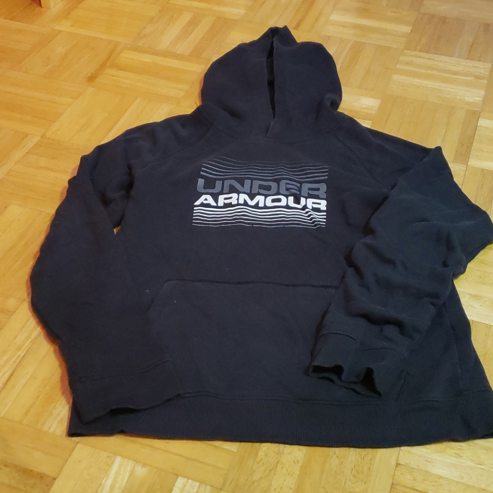 Under armour sweatshirt for boys